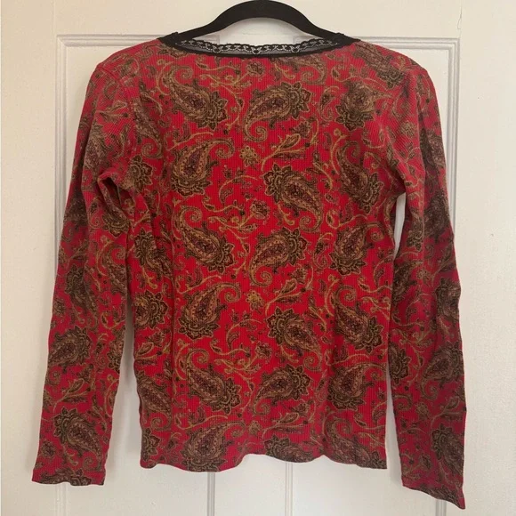 Jones New York Red Paisley Waffle Knit Top - Picture 3 of 3